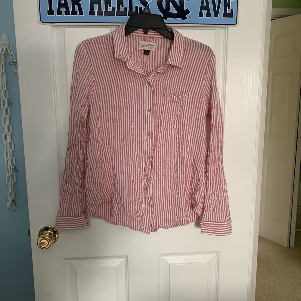 Linen pink and whit striped button up